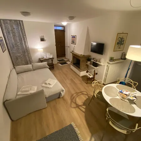 Apartment La Dimora Di Bianca House