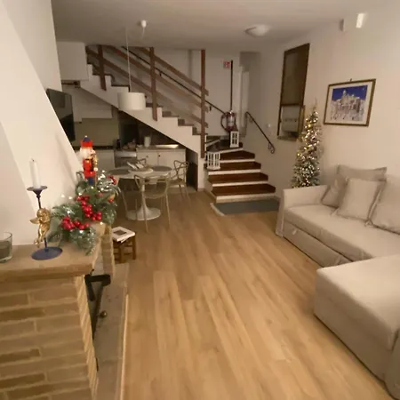 Apartment La Dimora Di Bianca House